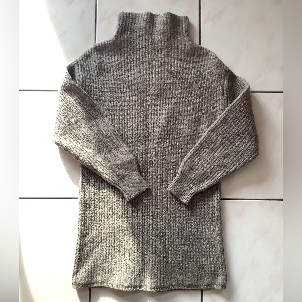 Wilfred Sweater